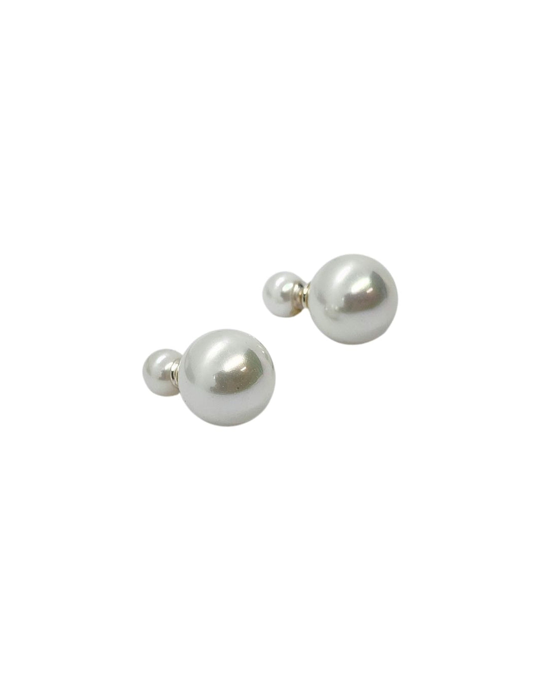 Everyday Pearl Earrings